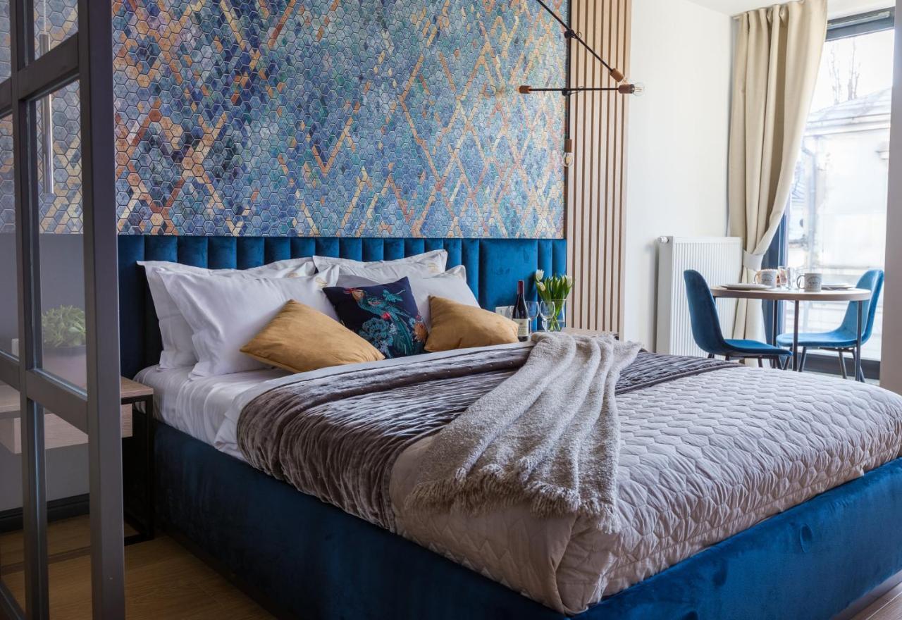 Fragola Rajska 3 - Modern Studios, Park 3* Krasków